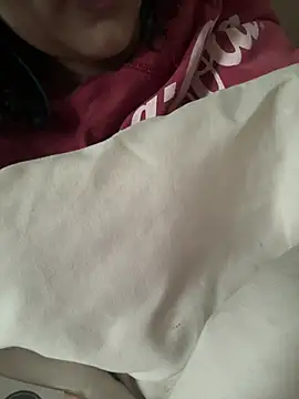 Snapshot of miaoberoi chatting on January 23, 2025, 6:17 am miaoberoi online show from January 23, 2025, 6:17 am