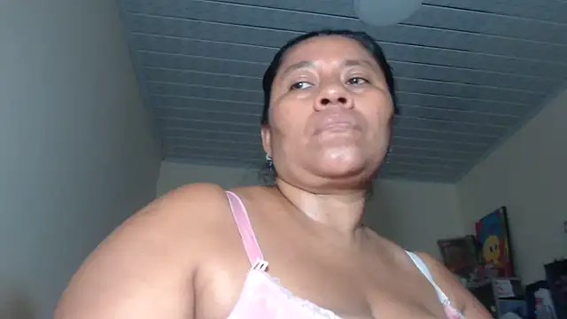 adrixxx38 online show from November 10, 2025, 5:50 am