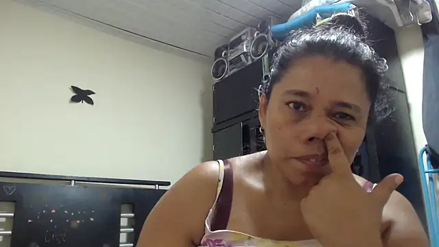 adrixxx38 online show from May 15, 2026, 10:50 pm