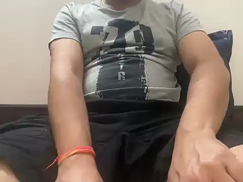 Snapshot of nishantsaraswat chatting on October 28, 2025, 5:15 pm nishantsaraswat online show from October 28, 2025, 5:15 pm