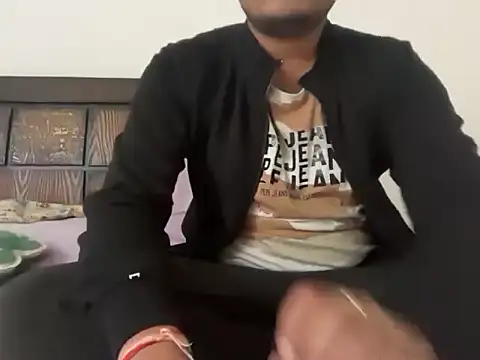 Snapshot of nishantsaraswat chatting on November 14, 2025, 10:03 am nishantsaraswat online show from November 14, 2025, 10:03 am