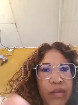 mila38 online show from May 21, 2026, 7:04 am