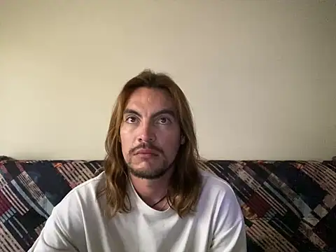 Snapshot of Jack_Emily1 chatting on February 28, 2025, 9:23 pm Jack Emily1 online show from February 28, 2025, 9:23 pm