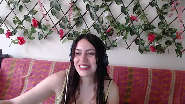 Snapshot of Jack_Emily1 chatting on September 10, 2025, 5:24 pm Jack Emily1 online show from September 10, 2025, 5:24 pm