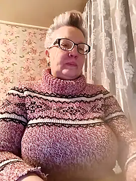 Snapshot of Cerd_Ayaz chatting on February 3, 2026, 2:53 am Cerd Ayaz online show from February 3, 2026, 2:53 am