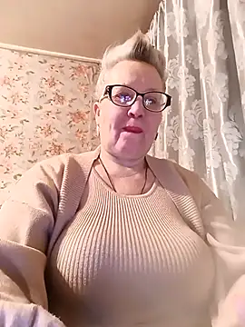 Snapshot of Cerd_Ayaz chatting on February 12, 2026, 7:42 pm Cerd Ayaz online show from February 12, 2026, 7:42 pm