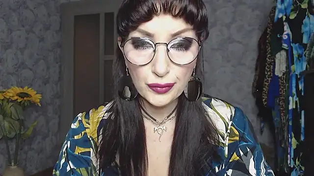 Aziza1 online show from March 5, 2026, 1:07 pm