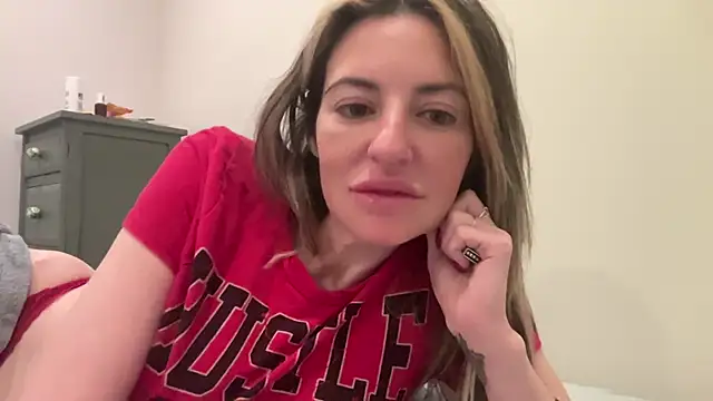 Snapshot of AmandaStarryNight chatting on December 23, 2024, 12:57 am AmandaStarryNight online show from December 23, 2024, 12:57 am