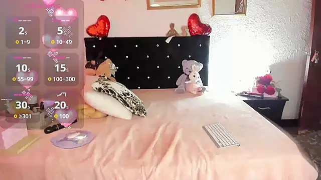 Snapshot of Silver_Lovee chatting on November 7, 2025, 6:30 pm Silver Lovee online show from November 7, 2025, 6:30 pm