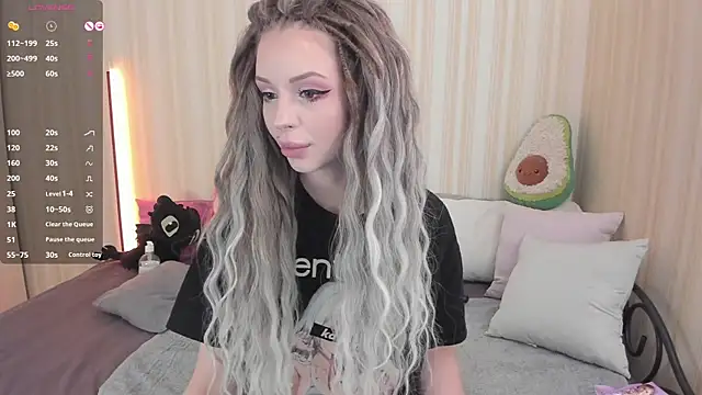 youreyesrgasm online show from February 16, 2025, 7:48 am