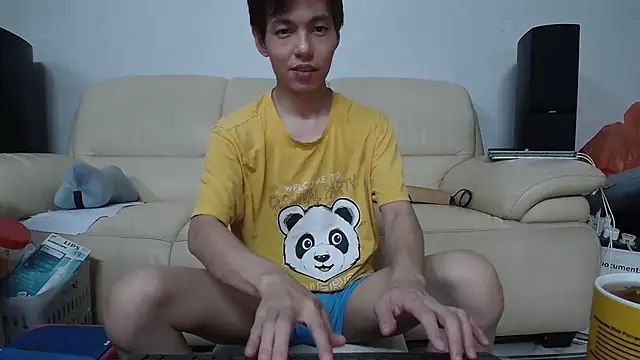 Snapshot of andrewooi chatting on February 27, 2026, 4:07 pm andrewooi online show from February 27, 2026, 4:07 pm