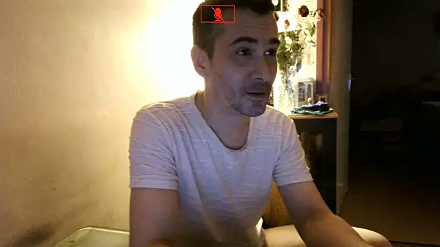 Snapshot of Ethangay chatting on June 5, 2026, 9:26 am Ethangay online show from June 5, 2026, 9:26 am