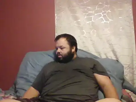 Strongbutgentle36 online show from October 12, 2025, 9:19 am