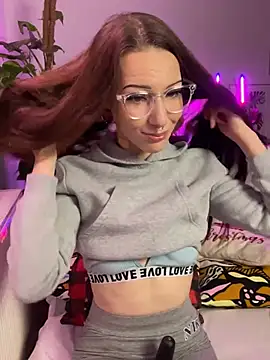 Snapshot of Trixie-Tainted chatting on January 3, 2025, 2:08 pm Trixie-Tainted online show from January 3, 2025, 2:08 pm