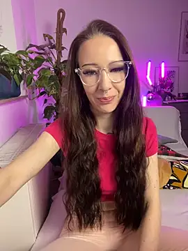 Snapshot of Trixie-Tainted chatting on January 7, 2025, 11:16 am Trixie-Tainted online show from January 7, 2025, 11:16 am