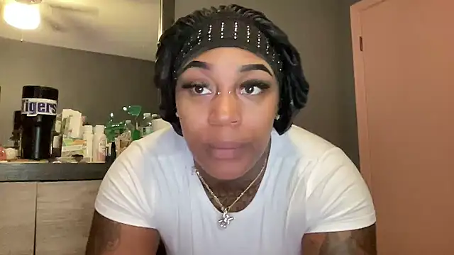 Creamesensation online show from September 23, 2025, 3:48 pm