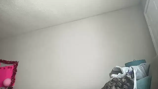 Snapshot of Creamesensation chatting on February 26, 2026, 3:55 pm Creamesensation online show from February 26, 2026, 3:55 pm