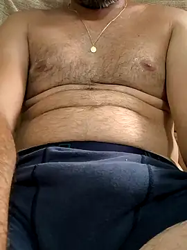 Snapshot of Leo_Big chatting on January 14, 2025, 7:32 pm Leo Big online show from January 14, 2025, 7:32 pm