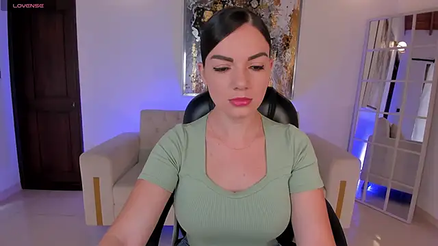 Snapshot of MorganHicks chatting on November 25, 2025, 7:47 pm MorganHicks online show from November 25, 2025, 7:47 pm