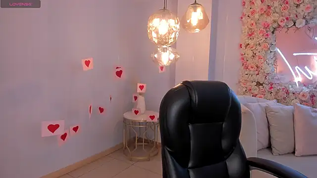 MorganHicks online show from February 14, 2026, 7:43 pm