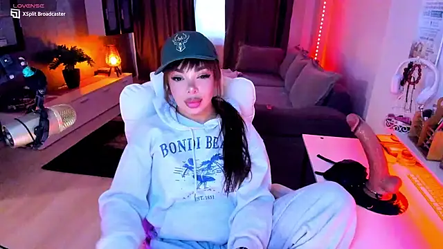 Snapshot of Miss_kay1111 chatting on March 10, 2026, 4:01 pm Miss kay1111 online show from March 10, 2026, 4:01 pm