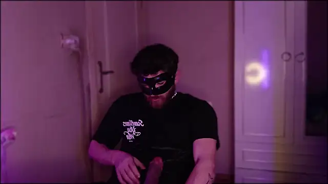 Snapshot of Bullish chatting on March 7, 2025, 5:06 pm Bullish online show from March 7, 2025, 5:06 pm