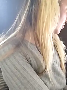 Snapshot of Mllesha74000 chatting on March 11, 2026, 3:07 pm Mllesha74000 online show from March 11, 2026, 3:07 pm