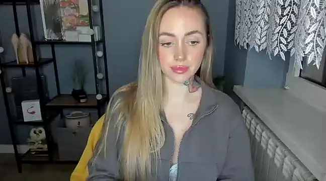 Snapshot of sexyCoralie chatting on January 5, 2025, 6:02 pm sexyCoralie online show from January 5, 2025, 6:02 pm