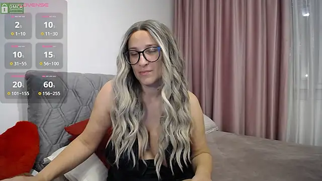 Aphrodite S32 online show from October 12, 2025, 2:27 pm