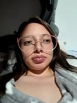linda-schmidt online show from May 27, 2026, 1:57 am