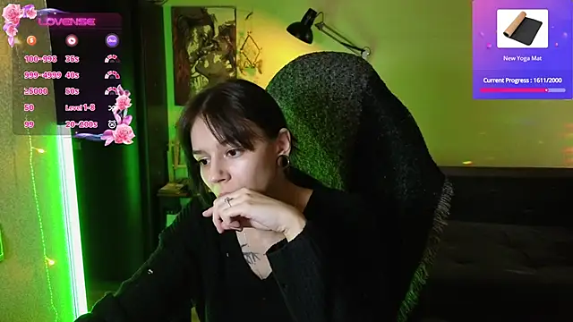 Snapshot of alyssa_sweet chatting on February 26, 2025, 5:31 am alyssa sweet online show from February 26, 2025, 5:31 am