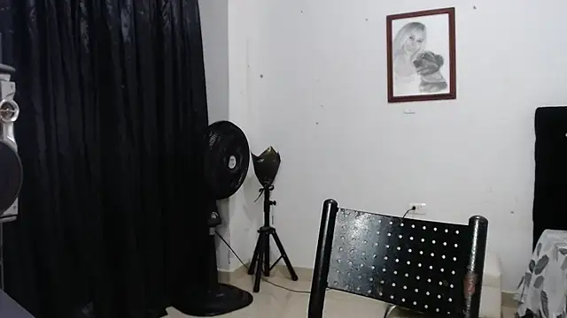 Snapshot of venuz_mendoza20 chatting on October 25, 2025, 1:07 pm venuz mendoza20 online show from October 25, 2025, 1:07 pm