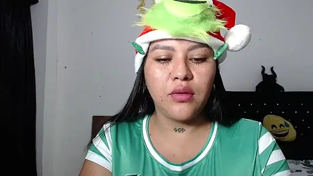 Snapshot of venuz_mendoza20 chatting on December 19, 2025, 12:34 pm venuz mendoza20 online show from December 19, 2025, 12:34 pm