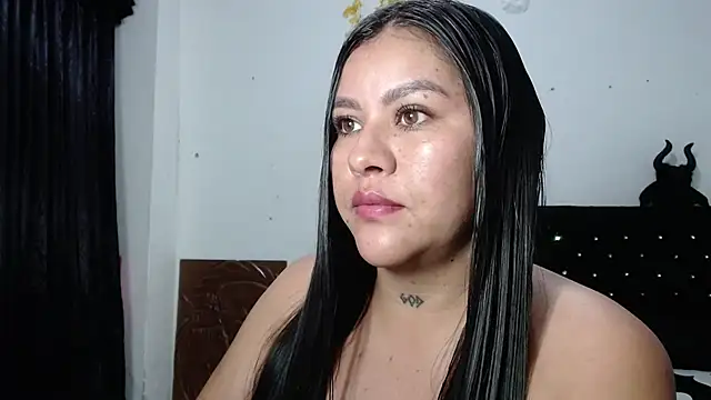 Snapshot of venuz_mendoza20 chatting on January 11, 2026, 10:20 am venuz mendoza20 online show from January 11, 2026, 10:20 am