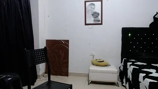 Snapshot of venuz_mendoza20 chatting on January 14, 2026, 1:39 pm venuz mendoza20 online show from January 14, 2026, 1:39 pm