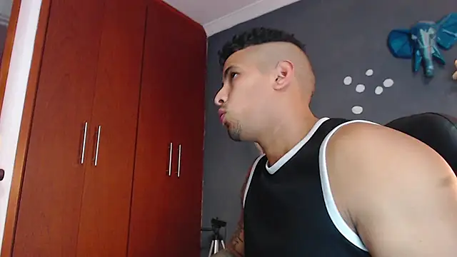 geirge teacherxx online show from January 7, 2025, 11:14 pm