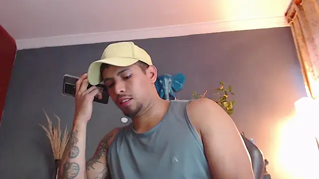 geirge teacherxx online show from March 13, 2025, 10:43 pm