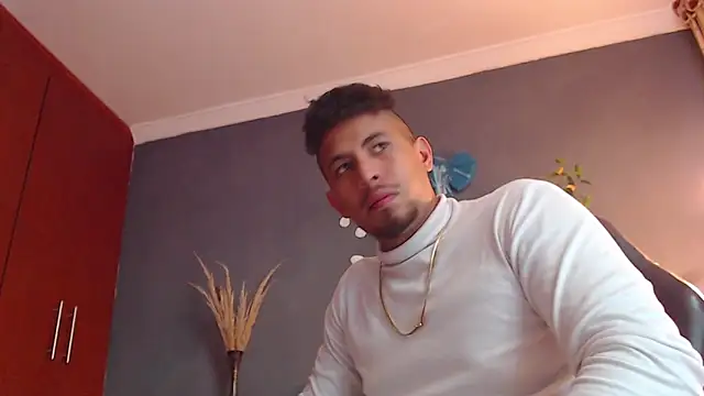 geirge teacherxx online show from March 16, 2025, 11:47 pm