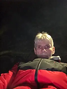 Snapshot of InMeinenMund chatting on October 7, 2025, 7:44 pm InMeinenMund online show from October 7, 2025, 7:44 pm