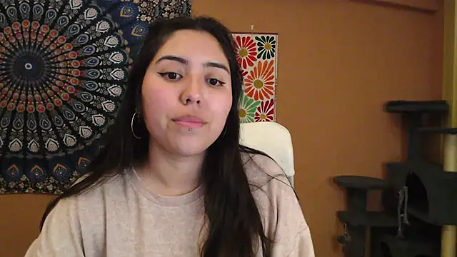 Snapshot of IntimateTales chatting on January 16, 2025, 7:20 pm IntimateTales online show from January 16, 2025, 7:20 pm