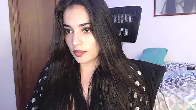 Honey Aynur20 online show from October 14, 2025, 6:20 pm