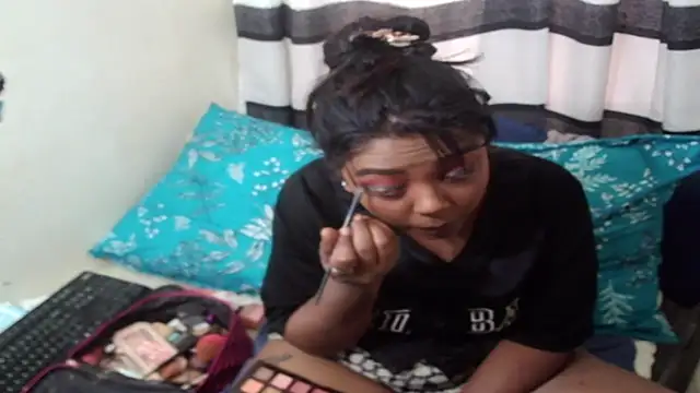 Indian FireXX online show from November 30, 2025, 5:22 am