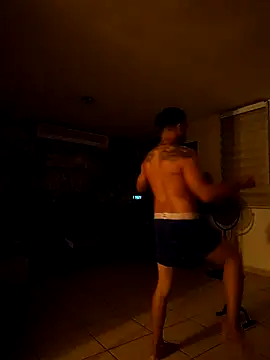 tropikboy online show from November 5, 2025, 9:53 am