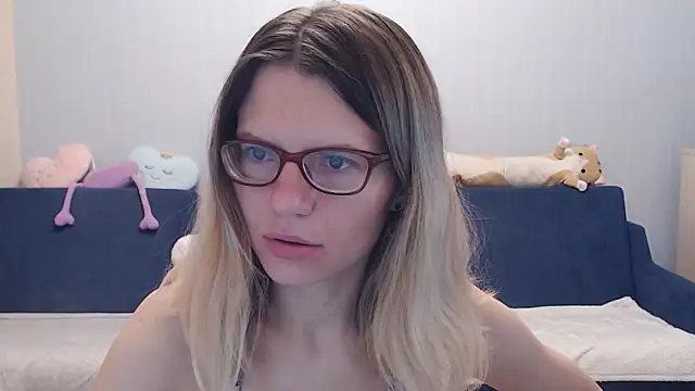 night is dark online show from October 27, 2025, 2:10 pm