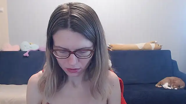 Snapshot of night_is_dark chatting on January 6, 2026, 6:44 pm night is dark online show from January 6, 2026, 6:44 pm