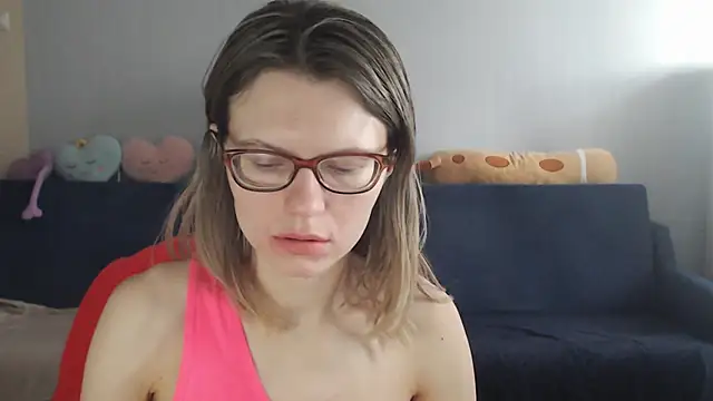 Snapshot of night_is_dark chatting on January 12, 2026, 12:54 pm night is dark online show from January 12, 2026, 12:54 pm