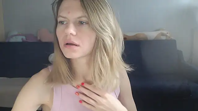 Snapshot of night_is_dark chatting on February 3, 2026, 2:33 pm night is dark online show from February 3, 2026, 2:33 pm