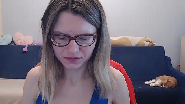 Snapshot of night_is_dark chatting on February 8, 2026, 4:32 pm night is dark online show from February 8, 2026, 4:32 pm