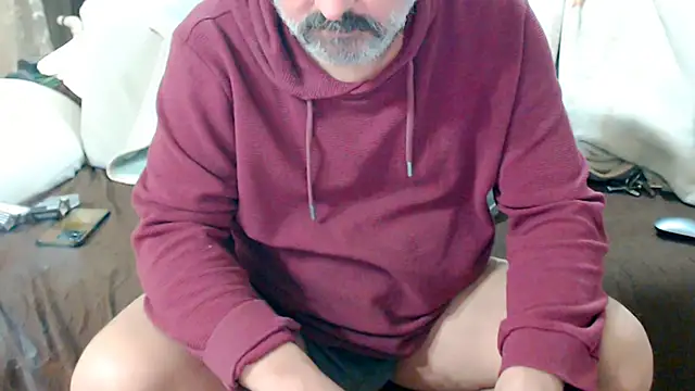 Snapshot of LiONTURK chatting on February 21, 2025, 8:38 pm LiONTURK online show from February 21, 2025, 8:38 pm