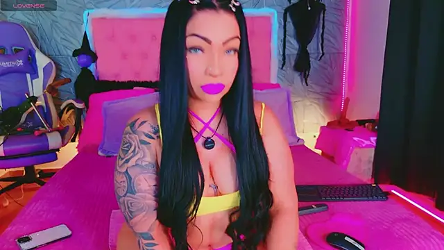 Snapshot of macasweet chatting on October 28, 2025, 9:06 pm macasweet online show from October 28, 2025, 9:06 pm